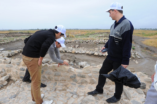 В Азербайджане найдены "холодильник" XVIII века и большая мечеть XVI века (фото)